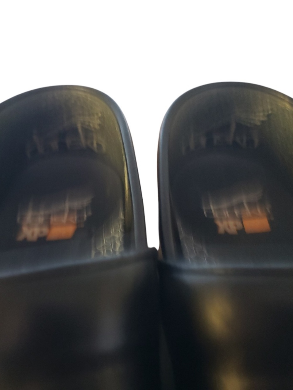 Dansko XP 2.0 Black Leather Clogs 36 - Picture 9 of 12